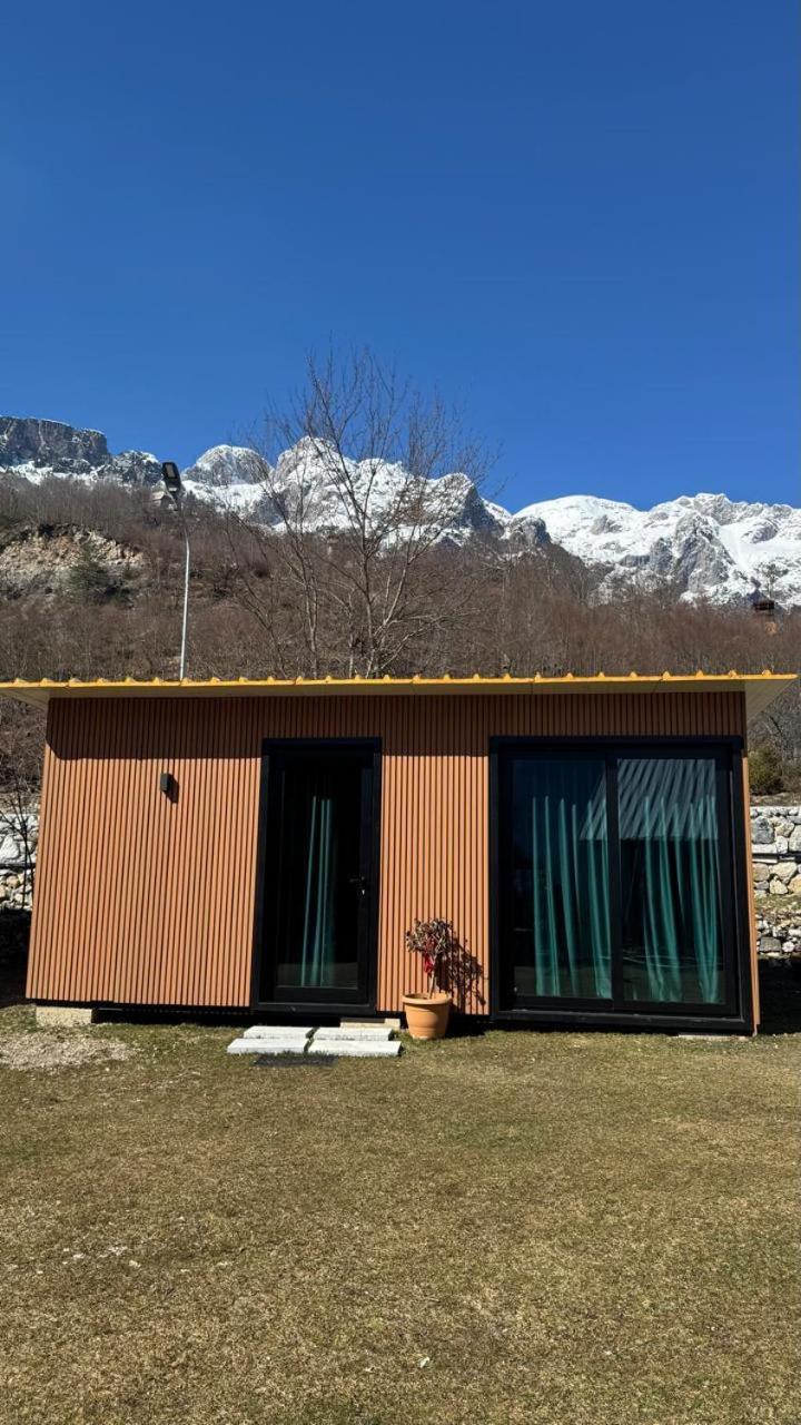 Villa Ujevara E Vogel Theth Exterior photo